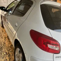 فروش207پانا دنده فول تیوفایومدل1403 سقف شیشه