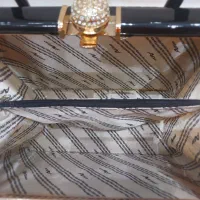 کیف مجلسی|کیف، کفش، کمربند|تبریز, |دیوار