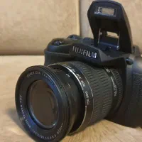 دوربین عکاسی فوجی