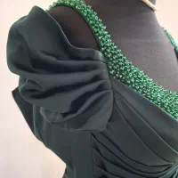 لباس مجلسی زنانه|لباس|رشت, پیرسرا|دیوار