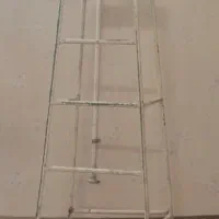 چهارپایه آهنی