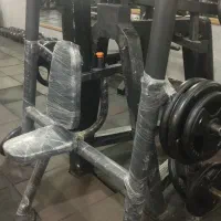 لوازم و دستگاه تجهیزات بدنسازی و ورزشی