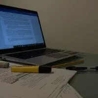 پیشنهاد موضوع و انجام  پایان نامه و اصلاحات