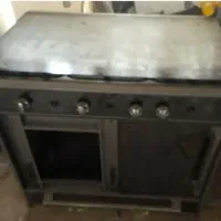 گازطرح فر درحد نو فقط یه شیشه شکسته