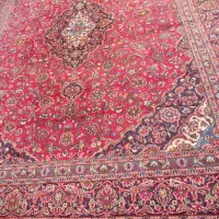 یک عدد فرش ۱۲ متری دستباف