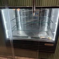 یخچال شو کیک