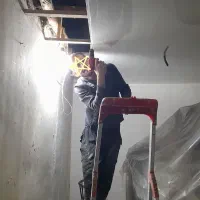 کار من سخف کازم ، کاشی کاری ، سفت کاری ، سیمان کار