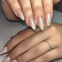 خدمات کاشت ترمیم ناخن|خدمات آرایشگری و زیبایی|مشهد, ثامن|دیوار