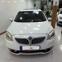 برلیانس 330اتومات مدل 97موتور 1650