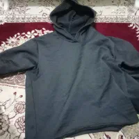 لباس|لباس|مشهد, موعود|دیوار