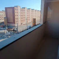 آپارتمانی با تراس بزرگ غرق نور|فروش آپارتمان|شهرکرد, |دیوار