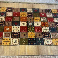 فرش|فرش|لاهیجان, قیام|دیوار