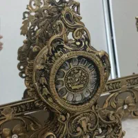 آینه و شمعدان و ساعت و کنسول برنز