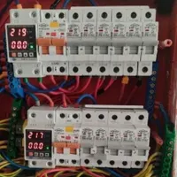 برقکار نصاب کلید پریز اتصالی برق