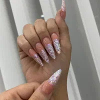 خدمات ناخن|خدمات آرایشگری و زیبایی|قم, طلاب غیر ایرانی|دیوار