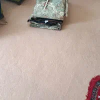 3 عدد موکت با یه دست مبل راحتی ۷نفره، باهم۲تومن