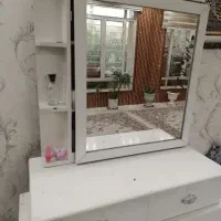 میز آرایش