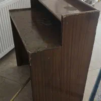 میز تحریر محکم