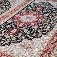 جفت مشابه ۹۰ درصد تبریز طرح هریس ۵۰ رج|فرش|تهران, سلسبیل شمالی|دیوار