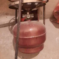 پیک نیک با سه پایه آهنی