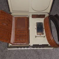 ست کیف و کمربند چرم اصل رنگ عسلی همراه جعبه کادوئی