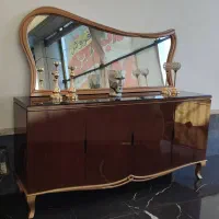 کنسول وآینه کلاسیک تمیز و شیک