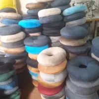 نشیمن دوناتی برای رفع کمر درد|رختخواب، بالش، پتو|شاندیز, |دیوار