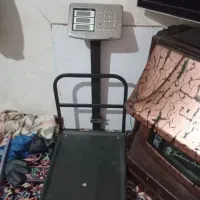 ترازو باسکول سالم ۳۰۰ کیلو