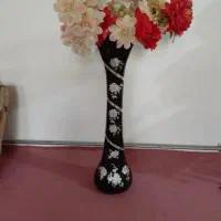 ساعت دیواری، گلدان شیشه ای، آیینه کنسول