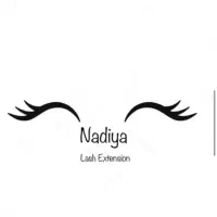 مدل برای کاشت مژه