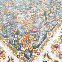 کارگر برای قالیشویی