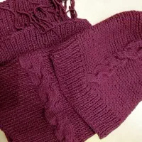 شال و کلاه بافتنی