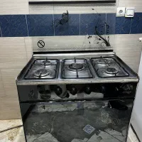 اجاق گاز پنج شعله کاملا سالم
