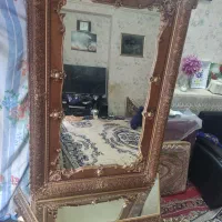 اینه سلطنتی بزرگ با میز