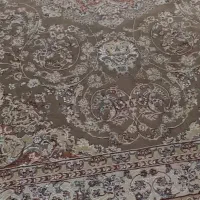 دو عدد فرش نه متری گردویی و کناره و پادری