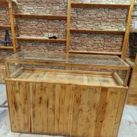 میز و ویترین چوبی