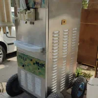 دستگاە بستنی نیکنام