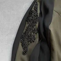 مانتو|لباس|هشتگرد, مدرس|دیوار