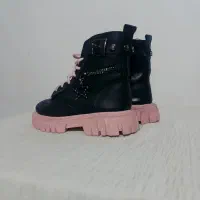 کفش نیم بوت و کتونی در حد نو|کیف، کفش، کمربند|نورآباد, |دیوار