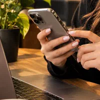 کارآنلاین باگوشی بدون محدودیت سنی