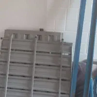 تختخواب فلزی یک نفره