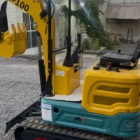 راننده مینی بیل