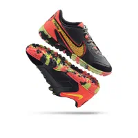 استخدام نیروری کار در کارگاه تولید کفش