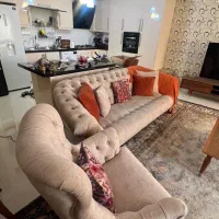 فروش یک دست مبل و میز ناهار خوری