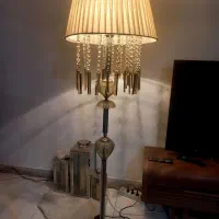 آباژور کنار سالنی