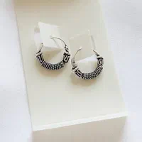 گوشواره نقره حلقه ای، زیبایی کلاسیک و چشم نواز|بدلیجات|بندرعباس, |دیوار