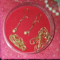 فروش طلا ۱۰۰ تومان بالای تابلو