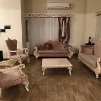 مبل و میز نهارخوری