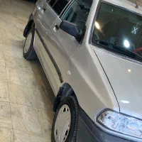 پرایدعروسک