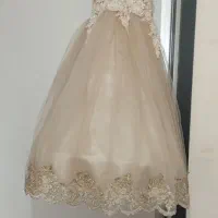 لباس عروس کودک بسیار تمیز و سالم